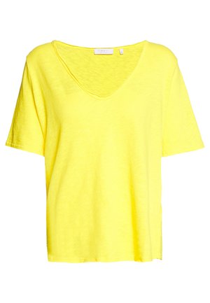 Geel katoenen T-shirt met een V-hals ontwerp, korte mouwen en een relaxte pasvorm. Zachte textuur en een heldere, effen kleur. Geen patronen of accenten.