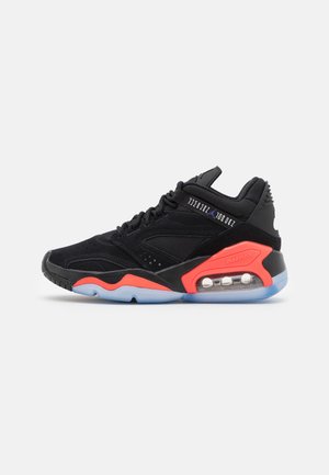 High-top trainers - black