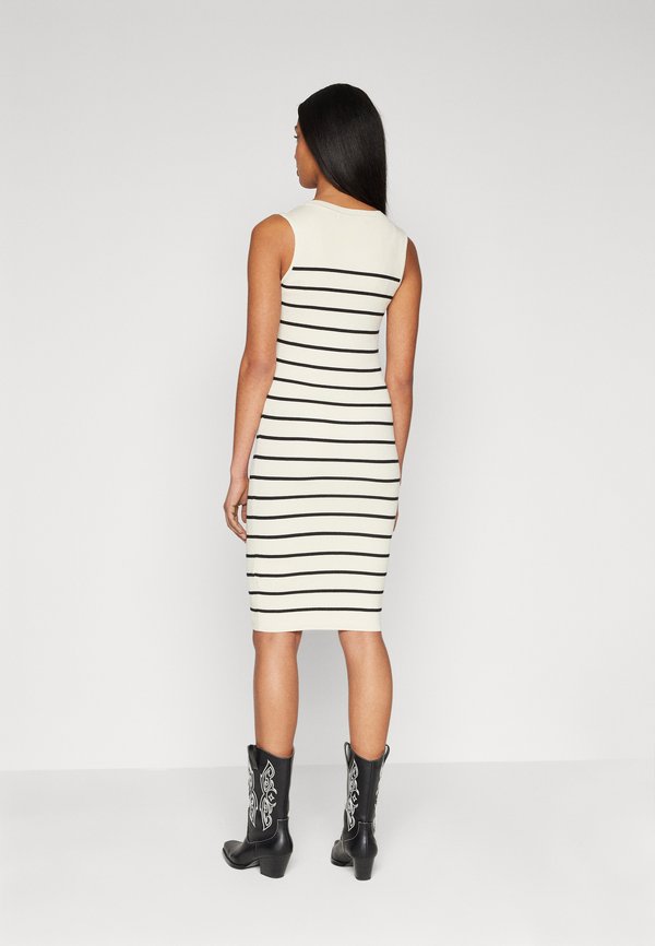 GIZELLE O-NECK  - Day dress4