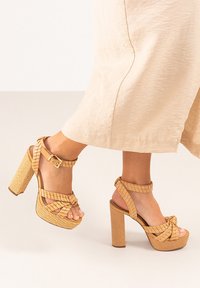 Exé Alpargatas - beige