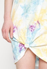 KAVU ALMA - Φόρεμα από ζέρσεϊ - mehrfarbig