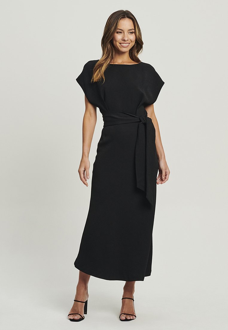 TUSSAH Dnevna obleka - black