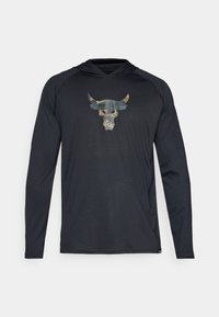 Langärmliges schwarzes Kapuzenshirt aus glattem Stoff mit einem großen Grafikdruck eines Bullenschädels in gedämpften Farben, der auf der Brust zentriert ist.