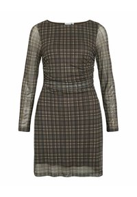 Robe à carreaux marron avec de longues manches transparentes, détail froncé à la taille et décolleté bateau. Le tissu présente une texture légère et translucide.