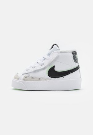 BLAZER MID '77 - Sneakers hoog - white/black/vapor green/smoke grey