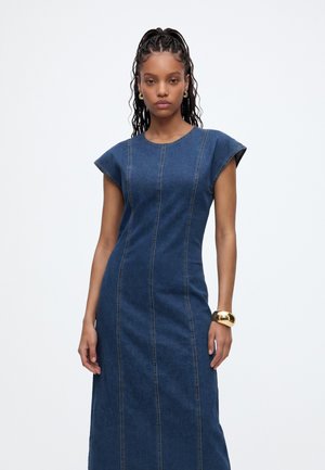 VILA, VIESTA CAP DENIM MIDI DRESS/BFS - Robe en jean - dark blue denim
