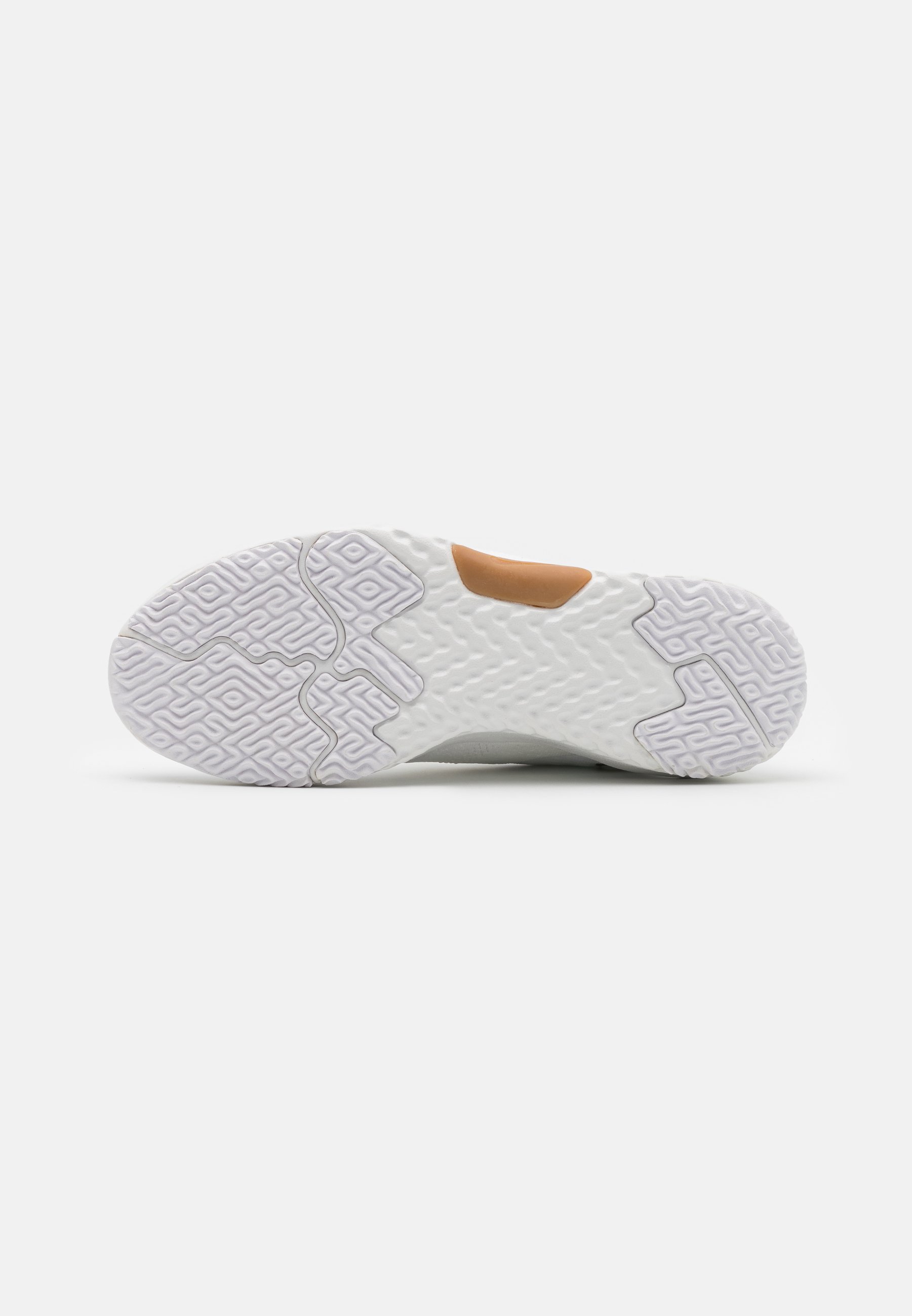 Nike Performance CITY TRAINER 3 - Avalynė treniruotėms - white/metallic  gold star/summit white/sesame/balta - Zalando.lt
