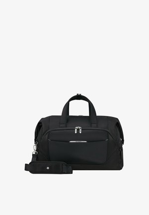Schwarze Reisetasche aus strapazierfähigem Material, ausgestattet mit oberen Griffen, einem abnehmbaren Schultergurt und einem silberfarbenen Reißverschlussverschluss.