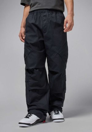 UTILITY  - Cargo trousers - black