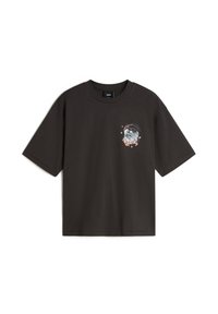 T-shirt nera in cotone con collo rotondo e maniche corte. Presenta un design grafico stilizzato di mani e stelle sulla parte sinistra del petto.