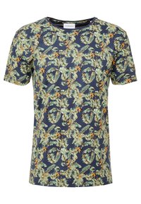 Marineblauwe T-shirt met korte mouwen, versierd met een all-over patroon van tropische bladeren en oranje bloemen.