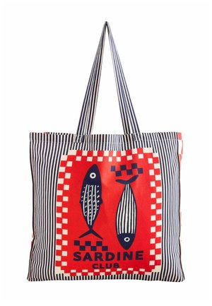 Tote bag with red and navy striped pattern, featuring two fish illustrations and "SARDINE CLUB" text. Made of fabric with sturdy handles.