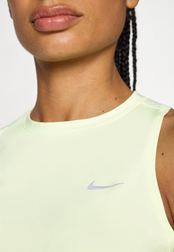 SWIFT TANK - Top - barely volt4