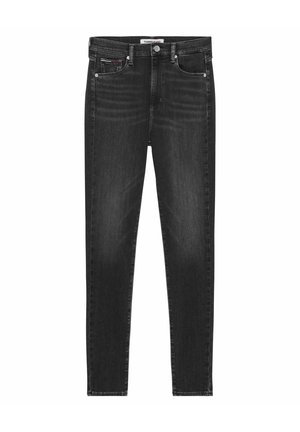 Jeans de denim negro ajustados con una cintura de altura media, diseño de cinco bolsillos, un ligero desgastado y herrajes de metal en la cintura y las aberturas de los bolsillos.
