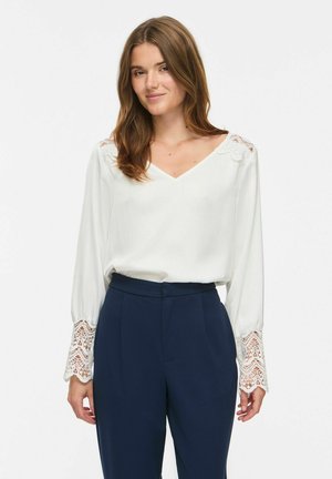 VILA, LONG SLEEVED TOP VIANNA V-NECK - Blouse - snow white