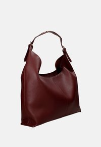 Borsa a tracolla in pelle borgogna con finitura testurizzata, forma morbida, due manici superiori e dettagli plissettati per un tocco in più.