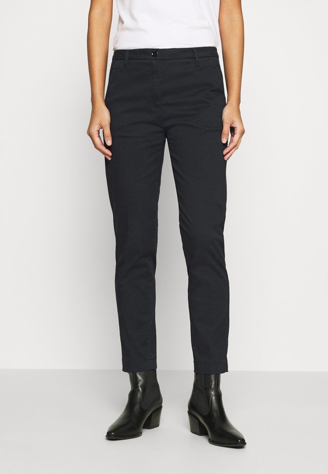 Chino - black