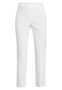 Witte, op maat gemaakte broek met een rechte pasvorm, voorzien van een gladde stoftextuur en minimale stiksel details langs de randen.