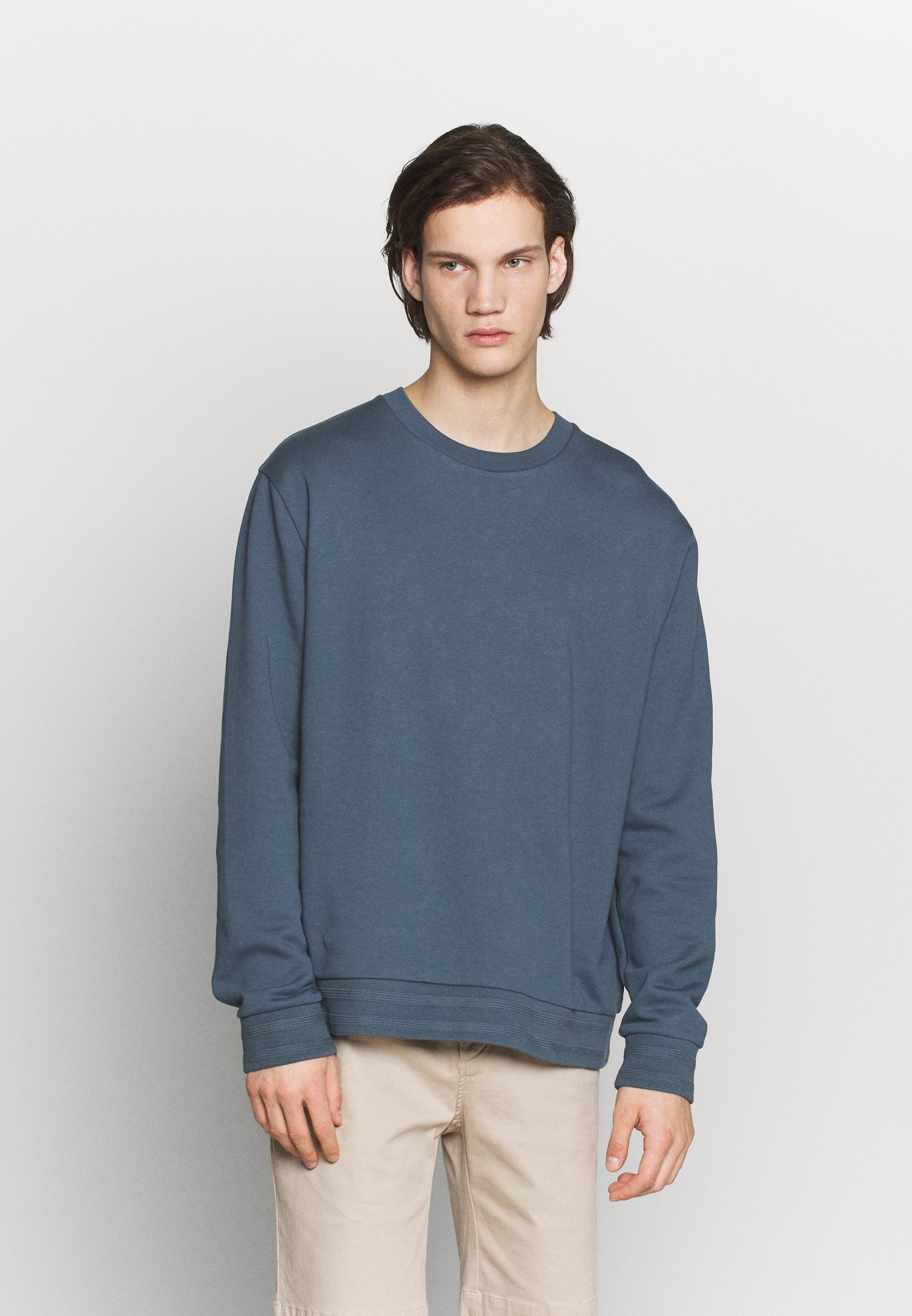 Filippa K ISAAC Sweatshirt blue grey Zalando.at Filippa K ISAAC Sweatshirt mint Zalando.at