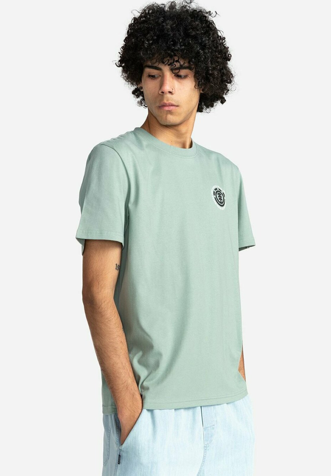 tshirts element
