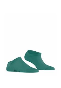Groene enkelkousen gemaakt van zacht materiaal, met een geribde boord en een slank ontwerp. De merknaam "FALKE" is op de zijkant gedrukt.