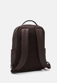 Pier One UNISEX - Mochila -  dark brown