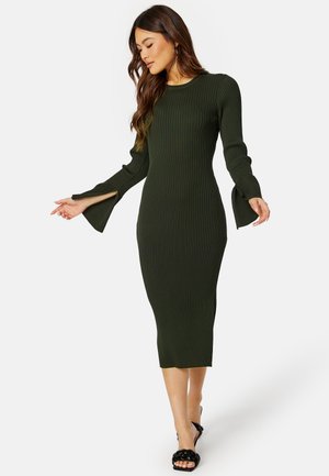 KNITTED VISCOSE DRESS - Abito in maglia - dark green