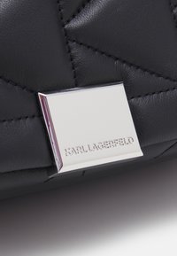 KARL LAGERFELD SMALL K/KUILT - Torba preko tijela - black