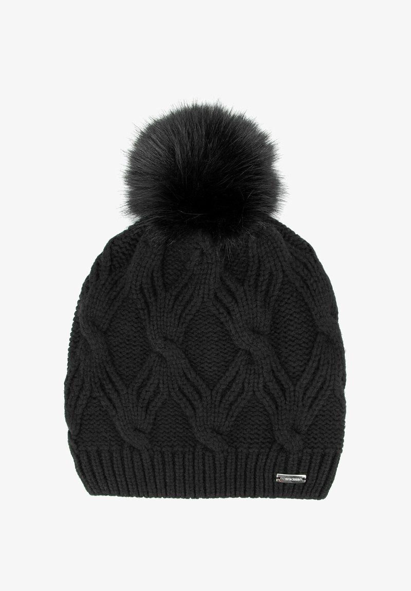 Czarna dziergana czapka z warkoczowym wzorem i dużym czarnym pomponem z sztucznego futra na górze. Posiada małą metalową metkę marki na krawędzi.