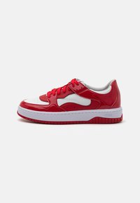 KILIAN - Trainers - red