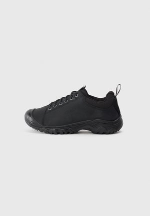 TARGHEE IV - Sneakersy niskie