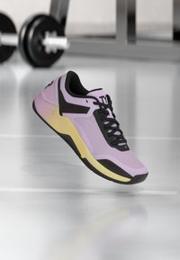 Επιλέχθηκε, lilac