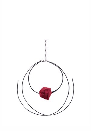 faina, Ketting - black red