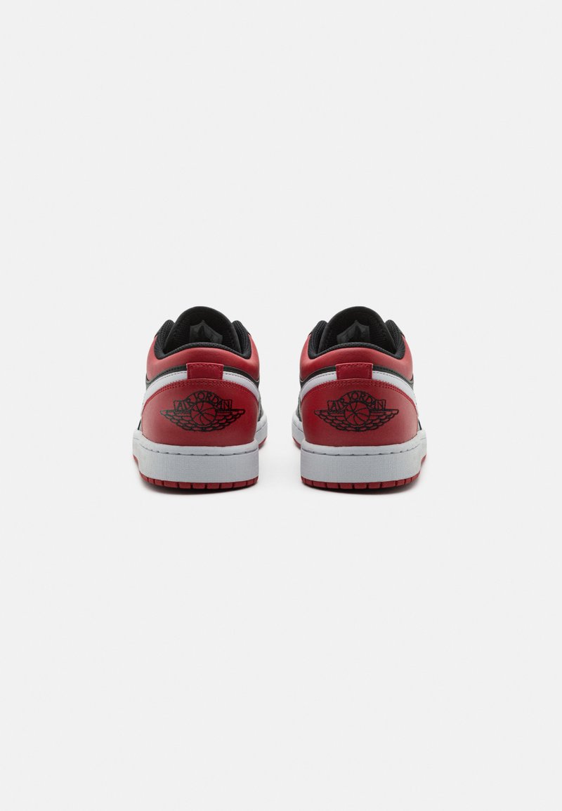 nike jordan low black red