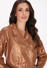 faina Kožená bunda - copper snake