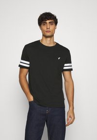 Pier One - Print T-shirt - black Thumbnail Image 1