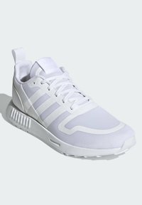 adidas Sportswear MULTIX UNISEX - Sportbačiai - white