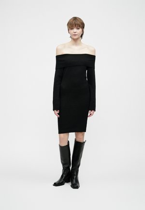 VIANNU OFF SHOULDER DRESS - Gebreide jurk - black