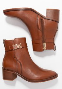 Tommy Hilfiger Bottines - cognac