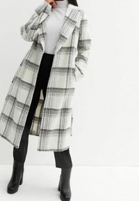 New Look Petite Klassisk kappa / rock - white