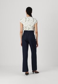VILA VIWINNIE AYA PANTS - Nohavice - navy