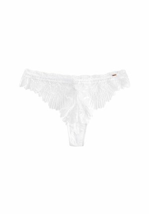 String - white