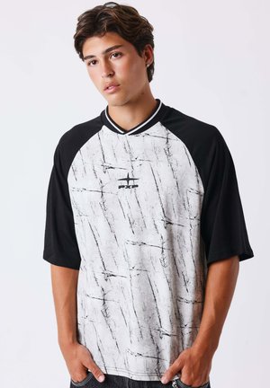Project X Paris, T-SHIRT À MANCHES RAGLAN AVEC MOTIF GRAPHIQUE - T-shirt imprimé - noir