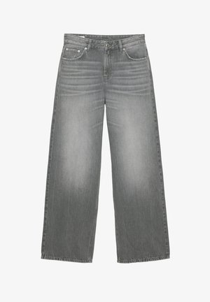 Sive široke kavbojke z žepi spredaj, zankami za pas, zapenjanjem na gumb in nežnim bledenjem na stegnih in kolenih.