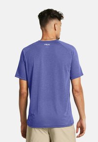 Under Armour SHORT SLEEVES - Sportiniai marškinėliai trumpomis rankovėmis - starlight