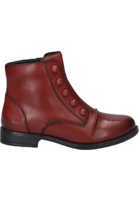 Rode leren enkellaars met een ronde neus, vijf decoratieve knopen aan de zijkant en een lage zwarte rubberen hak.