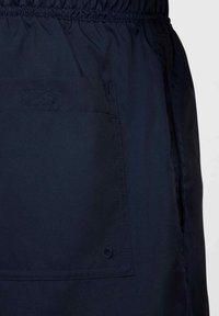 CLUB FLOW - Shorts - obsidian white