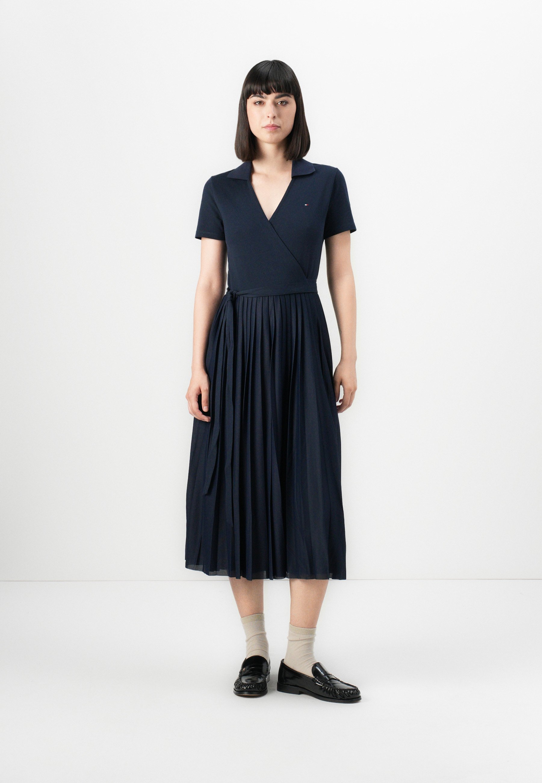 strapless open back dress Shop Tommy Hilfiger clothing and handbags at SilkRoll. Trade with us!