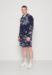 KAVU TEANNAWAY - Felpa in pile - blue/multi colour