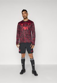 adidas Performance LIVERPOOL FC 25/26 PRE MATCH WARM TOP - Club wear - black/pure ruby